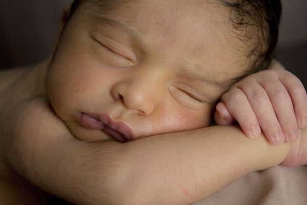 Bien respirer par le nez : essentiel pour la santé de bébé !