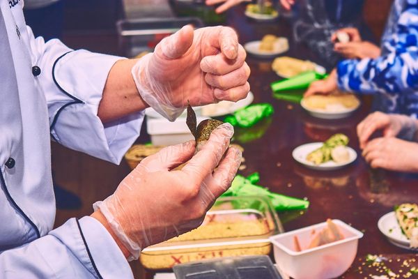 Afterwork prendre soin de ceux qui sont soignents :   Pas le temps de manger le midi ?